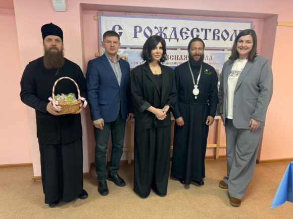 Магнитогорский Дом для Мамы посетили Ирина Текслер и Вероника Ливончик