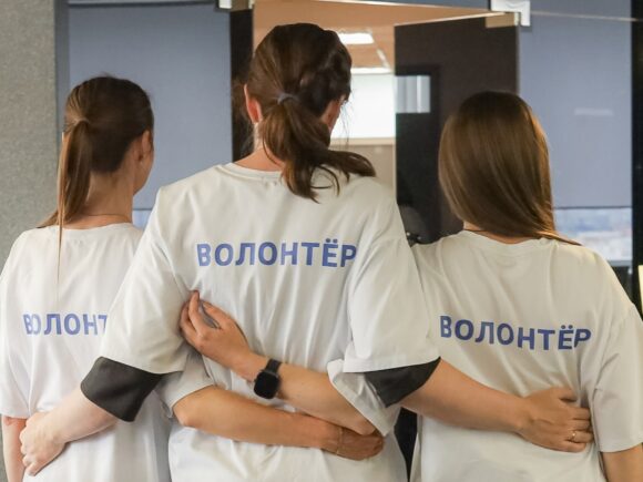 Друзья, наше доброе дело растёт — и вместе с ним растёт потребность в ваших добрых сердцах!